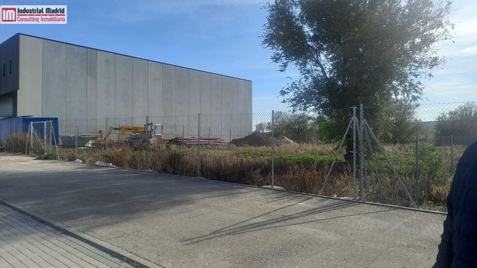 Terreno en Madrid, Madrid en venta - Foto del edificio - Imagen 3 de 4