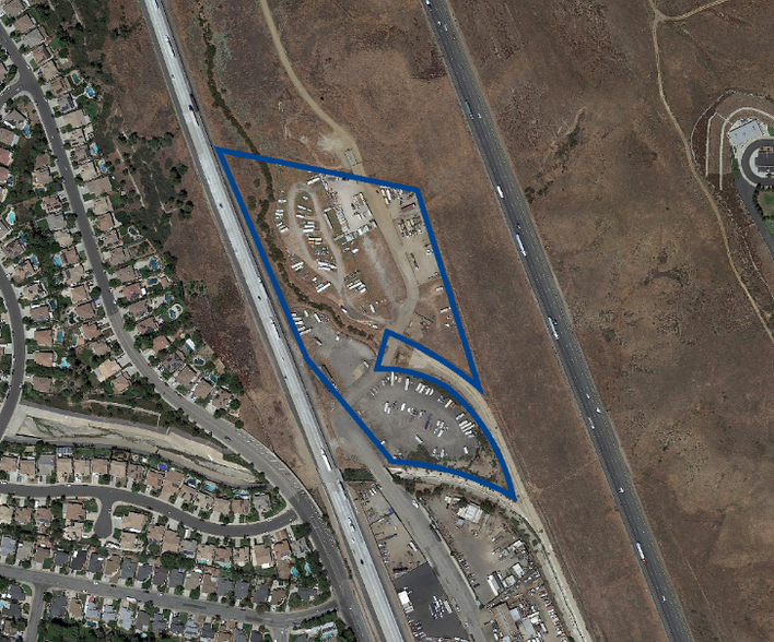 32300 Castaic Rd, Castaic, CA en alquiler - Vista aérea - Imagen 3 de 9