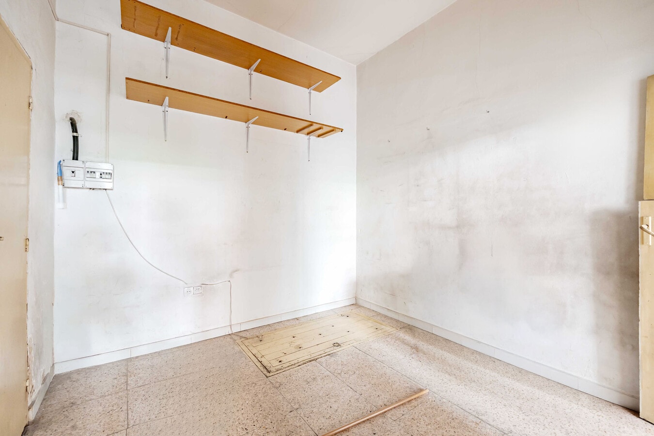 Madrid, MAD 28019 - Unidad C - - Foto del interior - Image 2 of 6