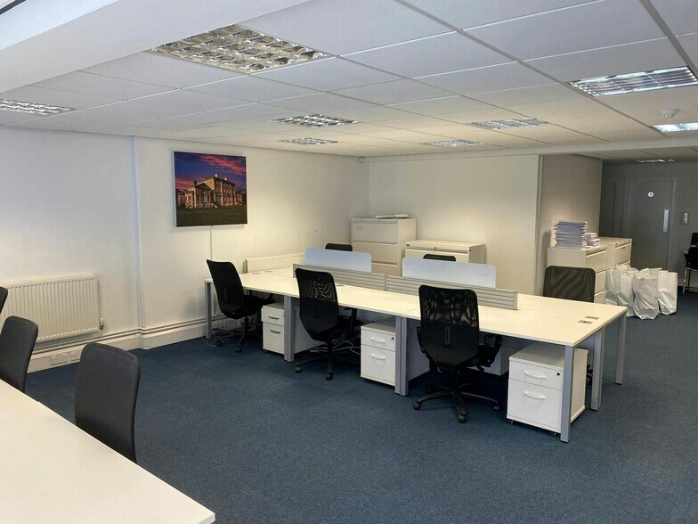 20-22 Frenchgate, Doncaster en alquiler - Foto del edificio - Imagen 3 de 12