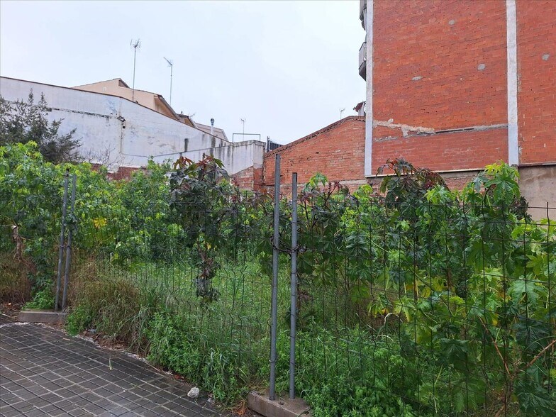 Carrer de Pere III, 44, Badalona, Barcelona en venta - Otros - Imagen 1 de 5