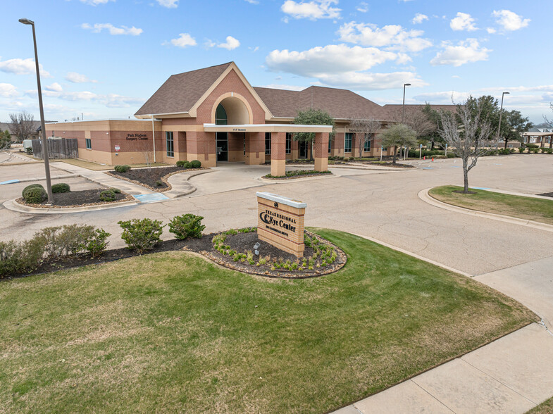 3811 Sagebriar Dr, Bryan, TX en venta - Foto principal - Imagen 1 de 20