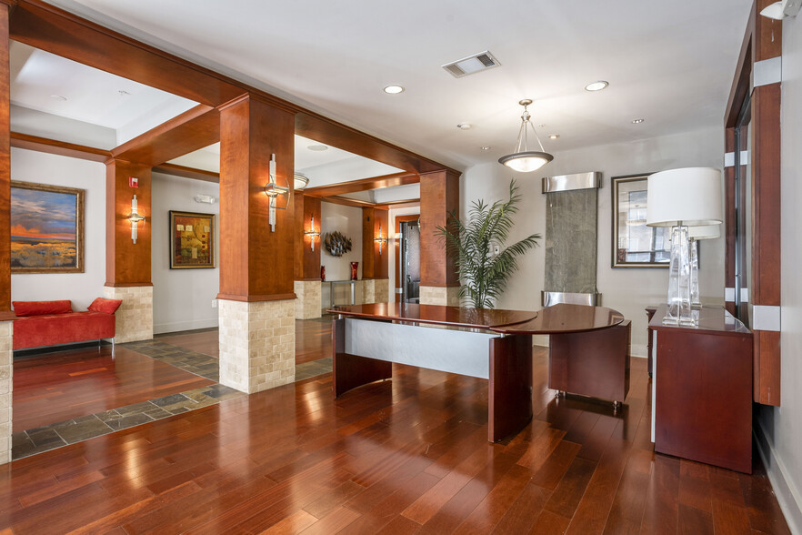 400 17th St NW, Atlanta, GA en alquiler - Lobby - Imagen 2 de 22