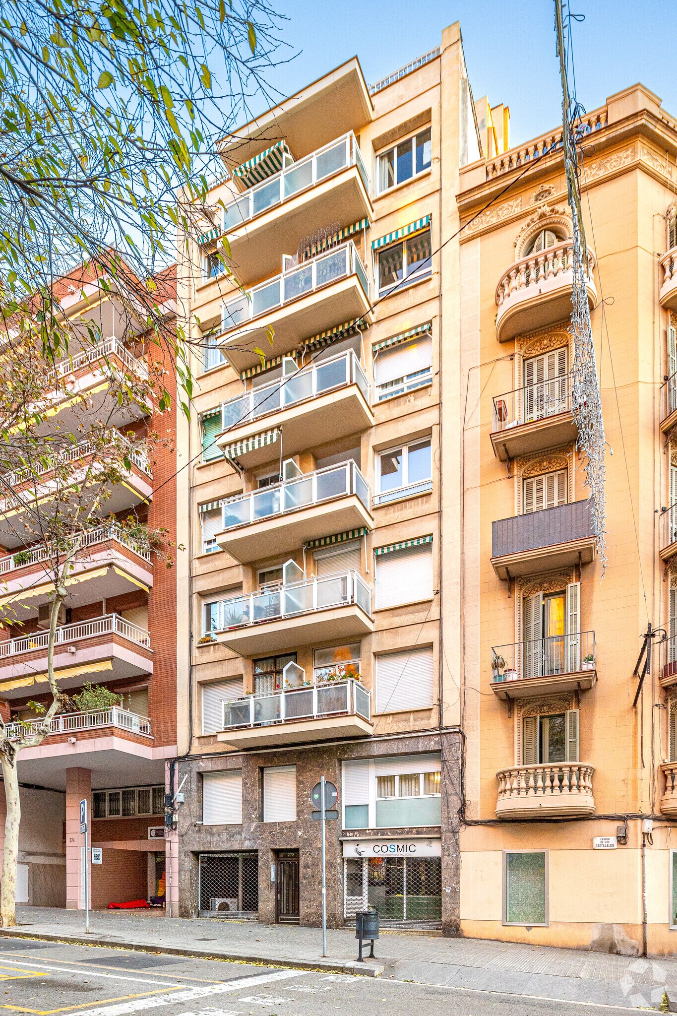 Edificio residencial en Barcelona, Barcelona en venta Foto principal- Imagen 1 de 1