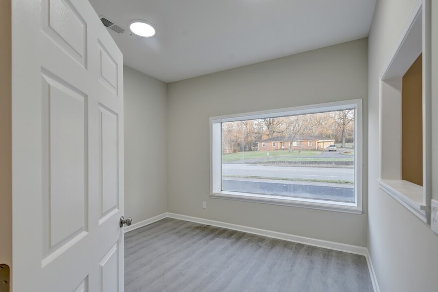 2901 N Meridian St, Huntsville, AL en alquiler - Foto del interior - Imagen 2 de 19