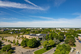 5030 Corporate Exchange Blvd SE, Grand Rapids, MI - vista aérea  vista de mapa - Image1