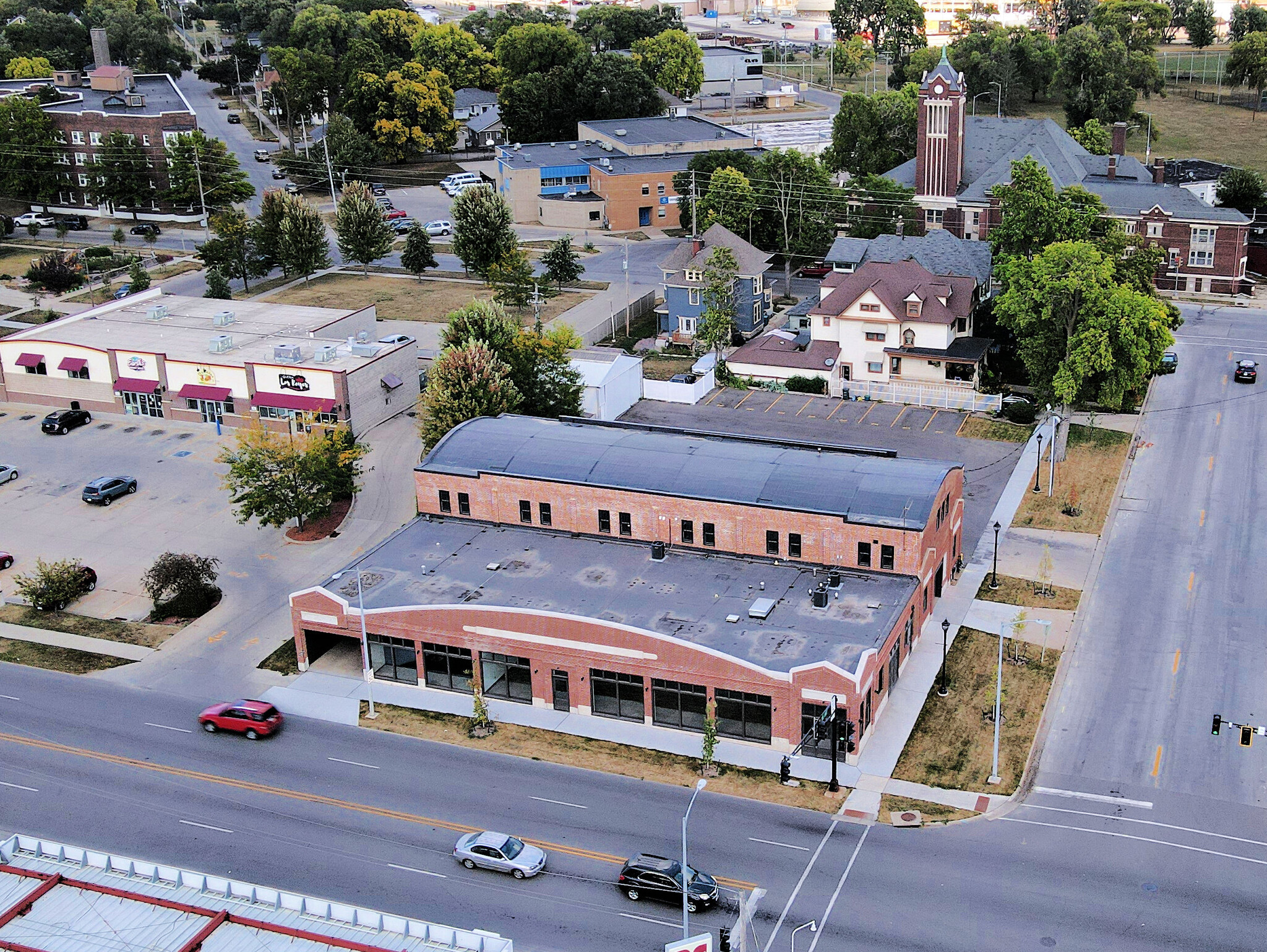 425 Franklin St, Waterloo, IA en alquiler Foto del edificio- Imagen 1 de 3