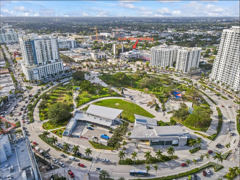 1895 Tyler St, Hollywood, FL en alquiler - Foto del edificio - Imagen 2 de 17