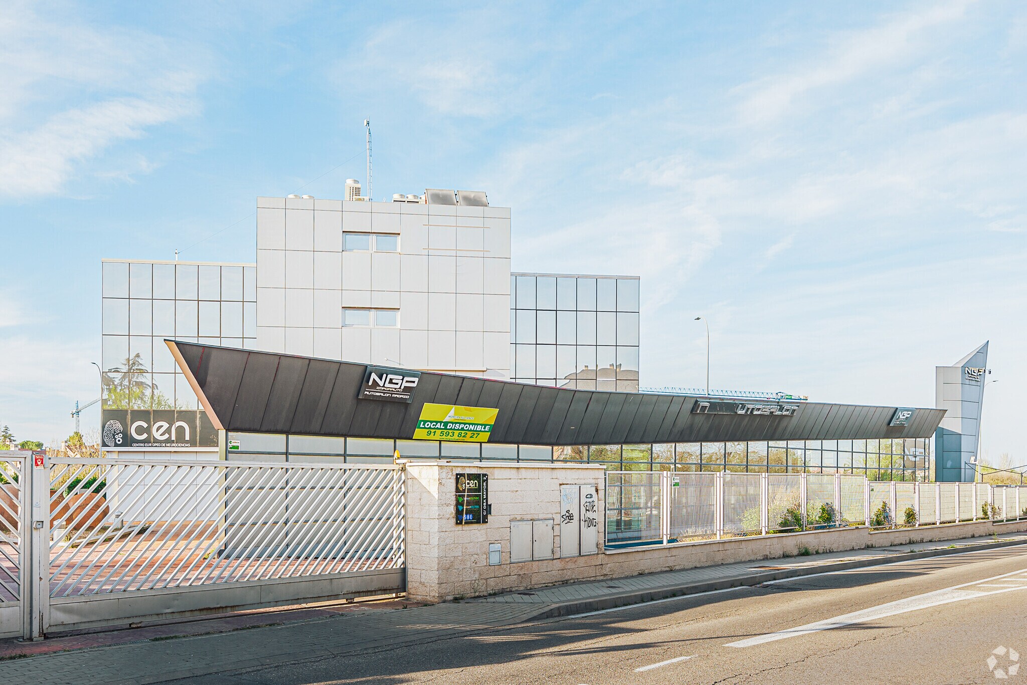 Avenida de la Osa Mayor, 2, Madrid, Madrid en venta Foto principal- Imagen 1 de 1