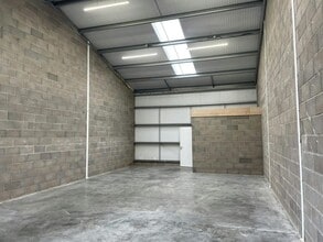 13 New Craigie Retail Park, Dundee en alquiler Foto del interior- Imagen 2 de 3