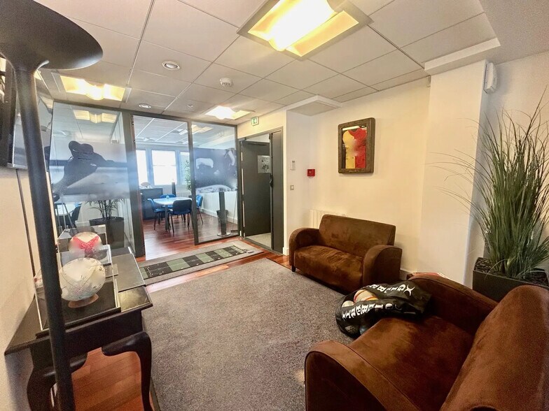 Oficina en Bussy-Saint-Georges en venta - Foto del edificio - Imagen 3 de 15