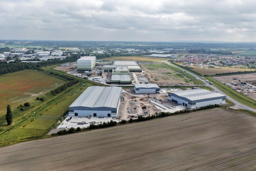 Leftfield Deeside, Estuary Way, Pentre en alquiler - Foto del edificio - Imagen 2 de 2