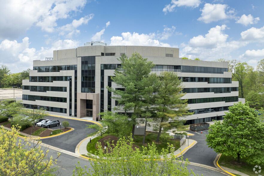 1800 Alexander Bell Dr, Reston, VA en alquiler - Foto del edificio - Imagen 1 de 22