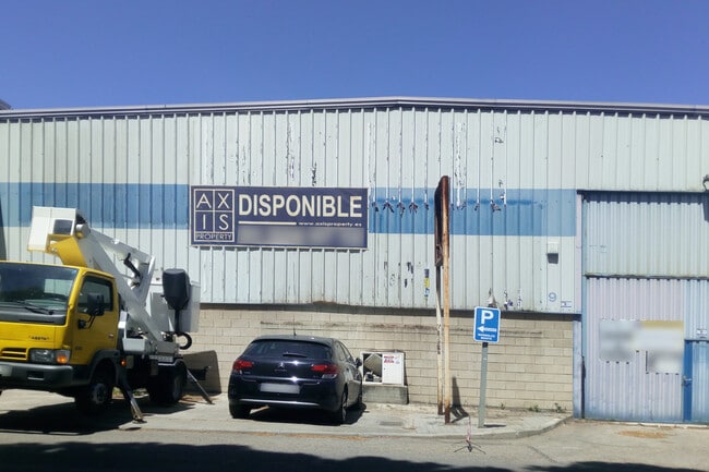 Más detalles de Calle Río, 9, Pinto - Nave en venta