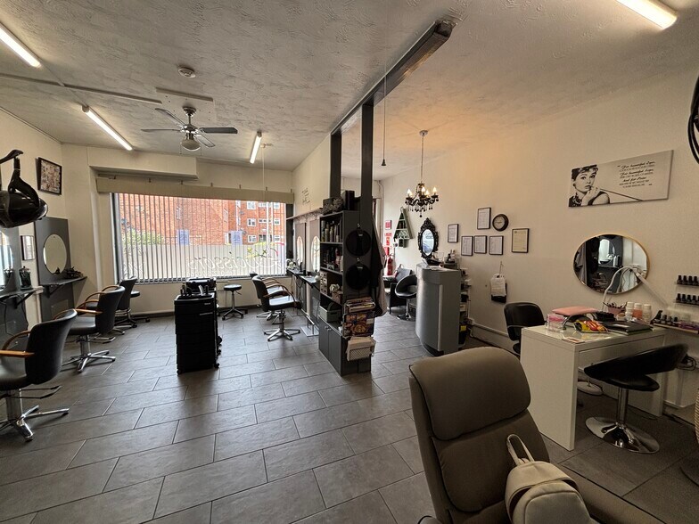 2A Churchill Av, Melksham en venta - Foto del interior - Imagen 3 de 3