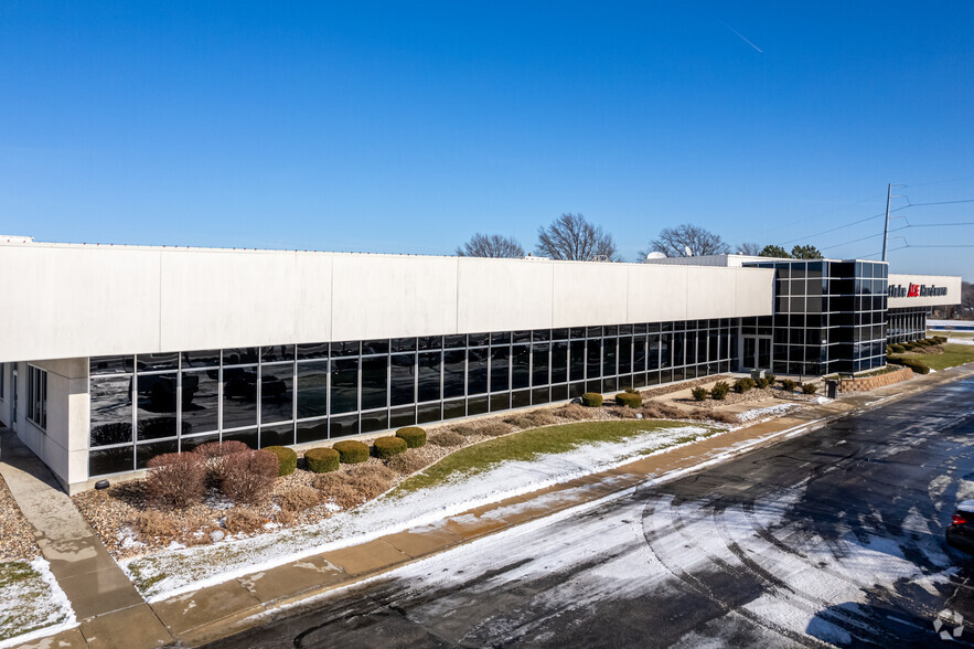 14000 Marshall Dr, Lenexa, KS en alquiler - Foto del edificio - Imagen 3 de 7