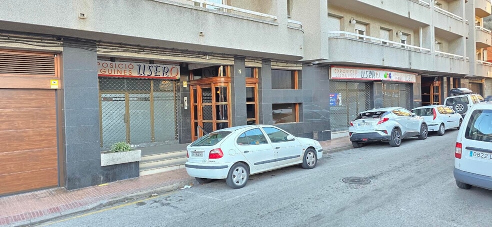 Carrer Mossèn Gelabert, 7, Olot, Gerona en venta - Foto del edificio - Imagen 2 de 27