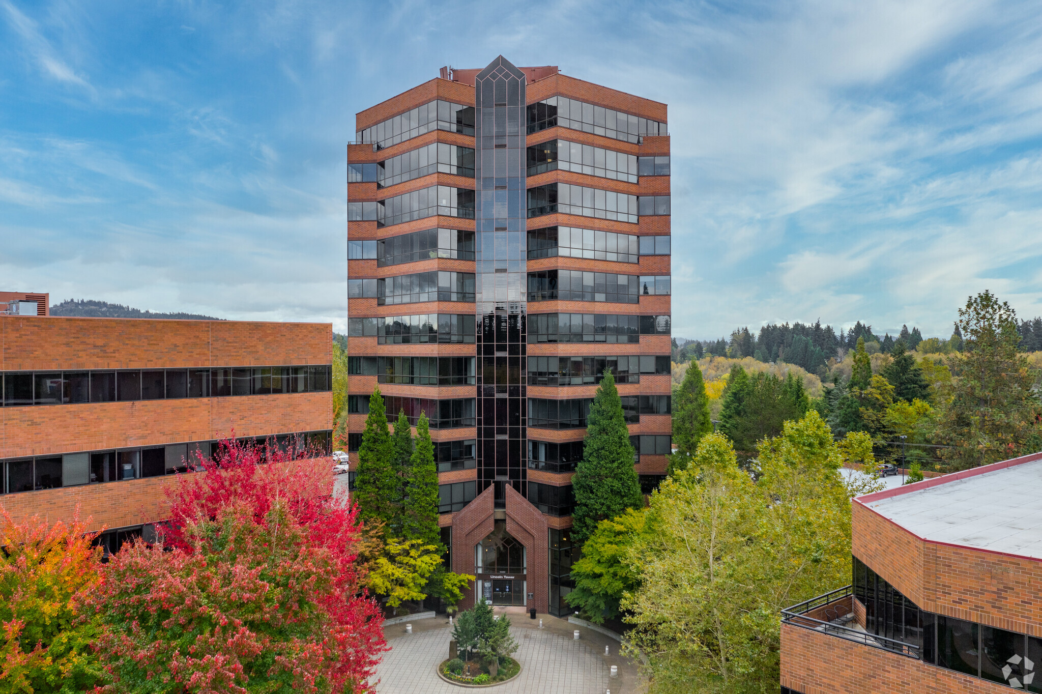 10260 SW Greenburg Rd, Portland, OR en alquiler Foto del edificio- Imagen 1 de 8