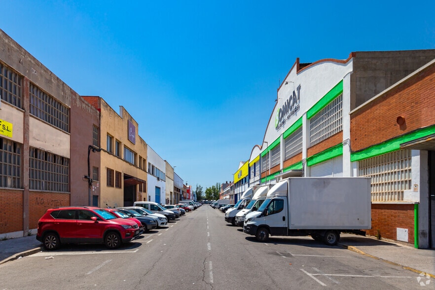 116 Carrer del Crom, L'Hospitalet de Llobregat, Barcelona en venta - Foto del edificio - Imagen 3 de 3