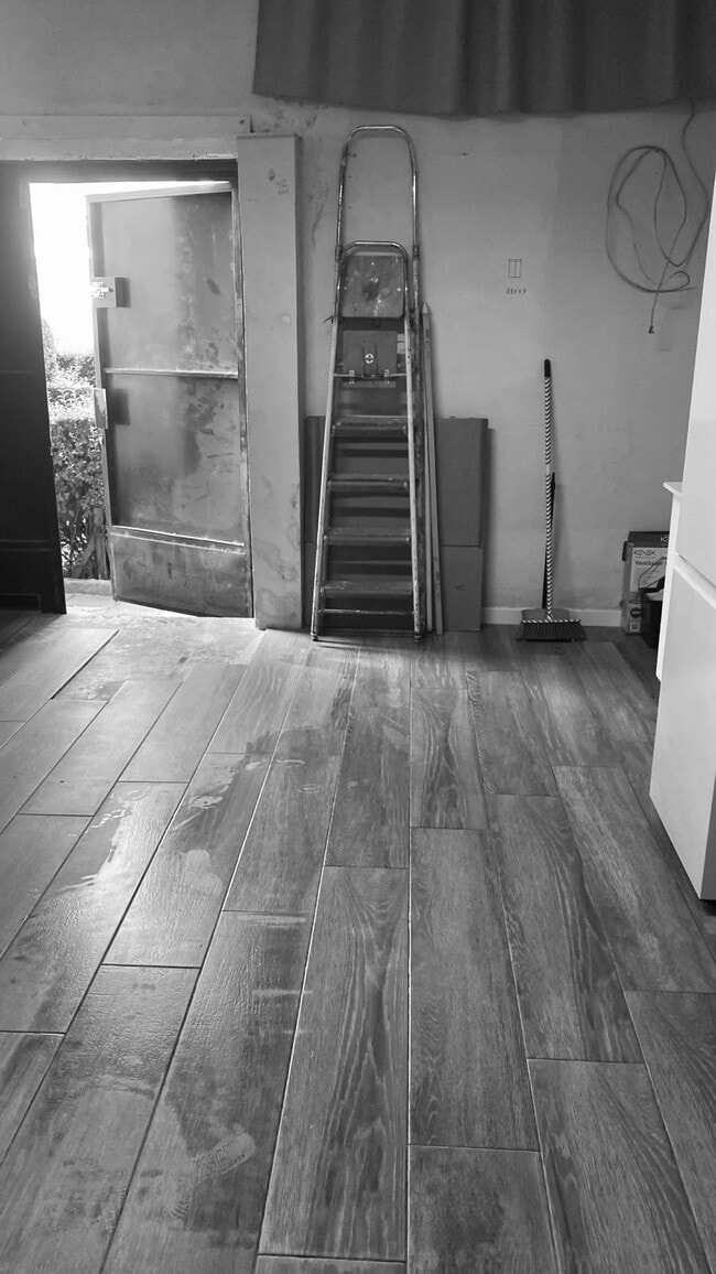 Más detalles de Calle Humera, 21, Fuenlabrada - Edificio residencial​ en venta