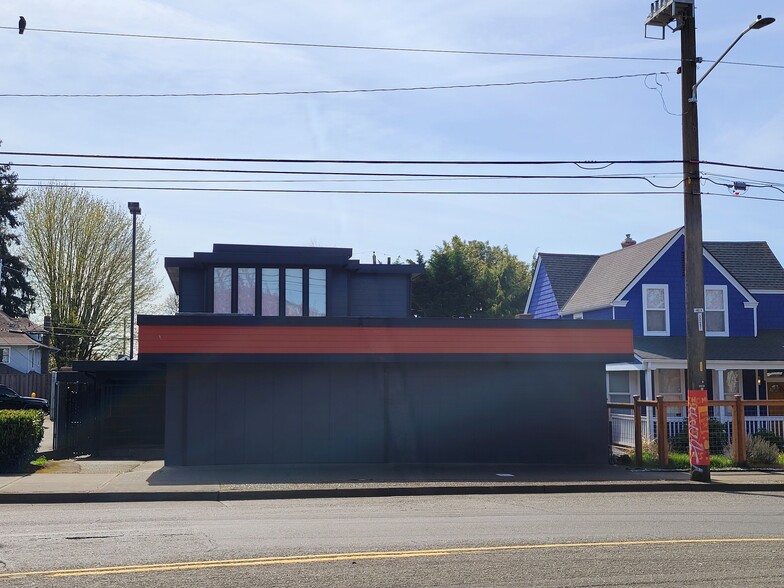 2040 6th Ave, Tacoma, WA en alquiler - Foto del edificio - Imagen 2 de 41