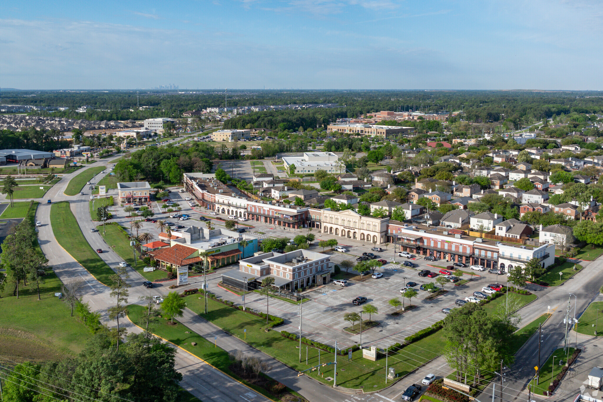 18321 W Lake Houston Pky, Humble, TX en alquiler Foto del edificio- Imagen 1 de 26