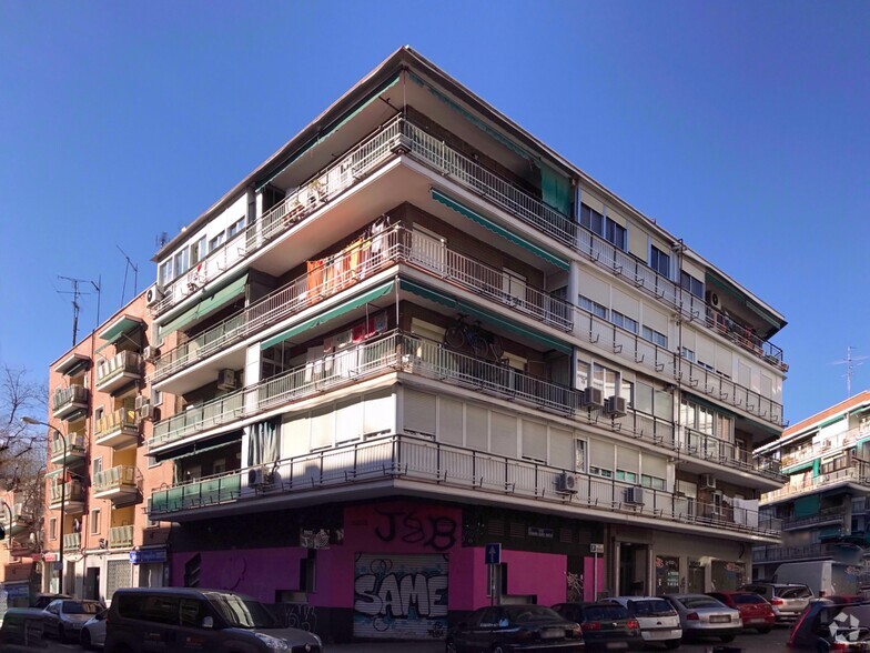 Edificios residenciales en Madrid, MAD en venta - Foto del edificio - Imagen 1 de 2