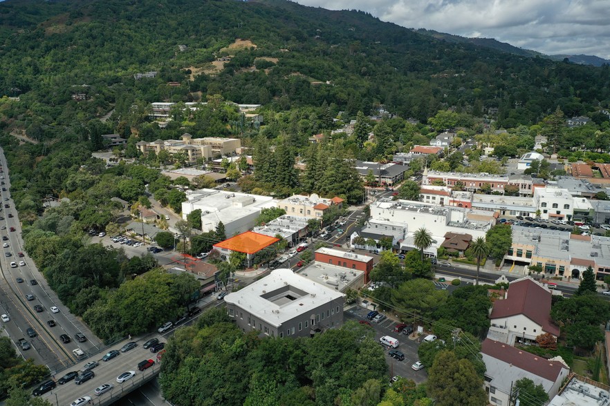 35 W Main St, Los Gatos, CA en alquiler - Vista aérea - Imagen 3 de 5