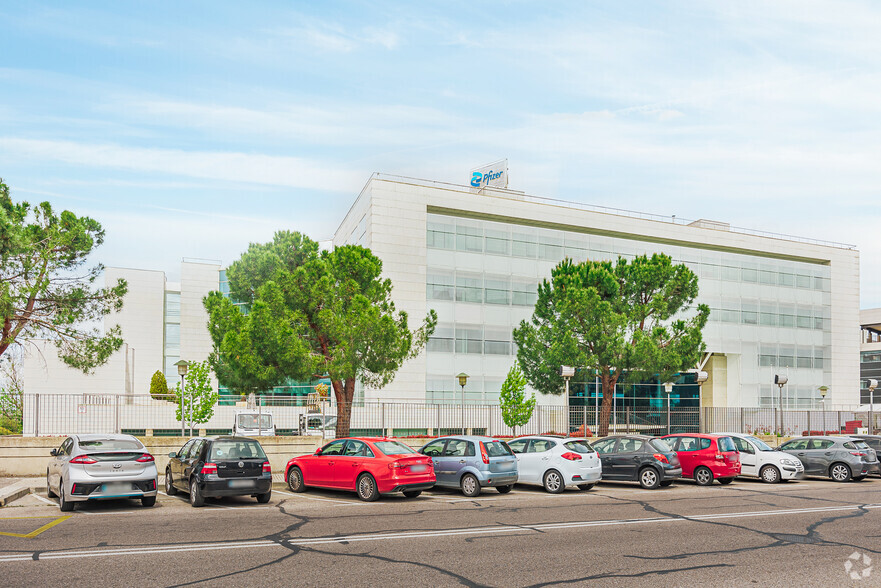 Avenida Europa, 20 B, Alcobendas, Madrid en alquiler - Foto del edificio - Imagen 2 de 12