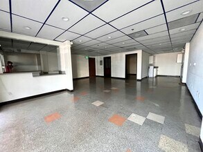 7422 Garvey Ave, Rosemead, CA en alquiler Foto del interior- Imagen 1 de 9