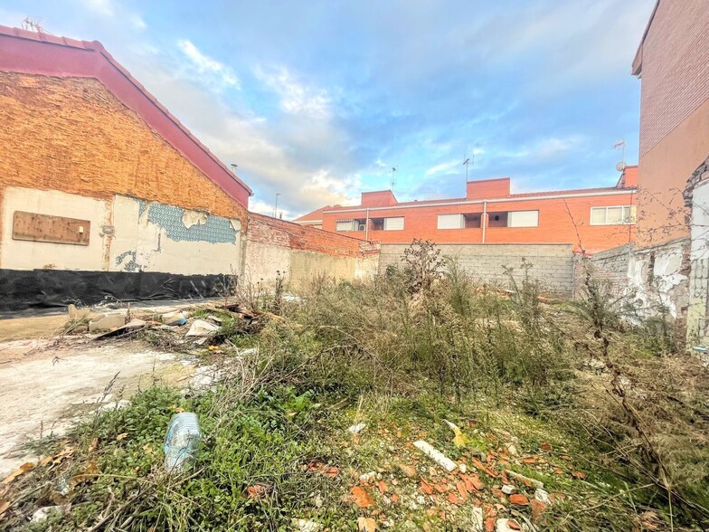 Cañada Real, 107, Valladolid, Valladolid en venta - Foto del edificio - Imagen 3 de 11