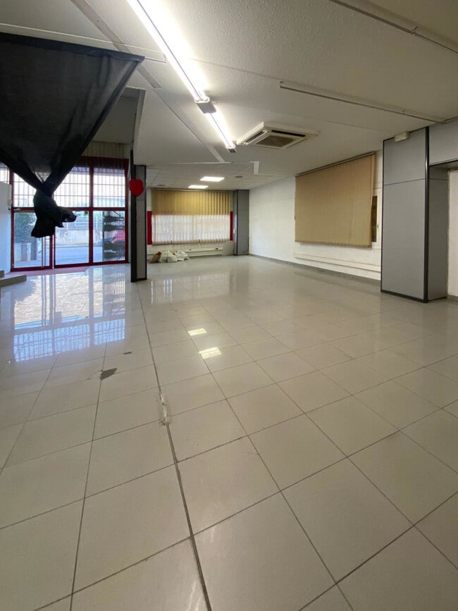 Más detalles de Nave en alquiler