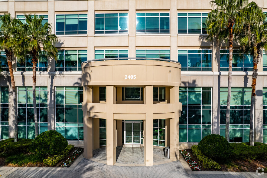 2405 Lucien Way, Maitland, FL en alquiler - Foto del edificio - Imagen 2 de 6