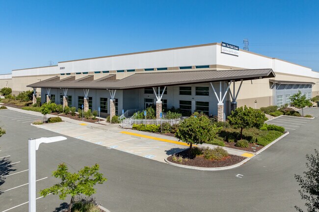 Más detalles de 22801 8th St E, Sonoma, CA - Nave en alquiler