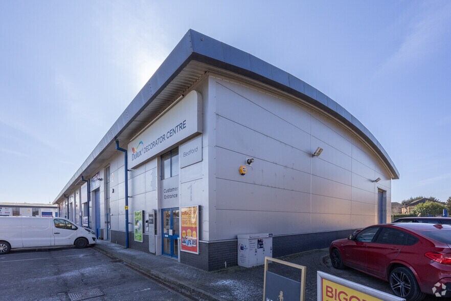 London Rd, Bedford en alquiler - Foto del edificio - Imagen 2 de 3