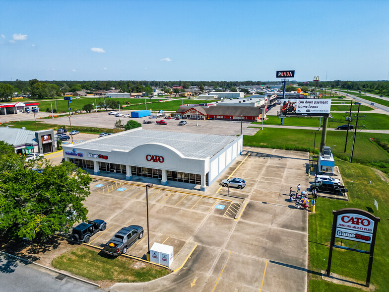 1079 Highway 90 E, Morgan City, LA en venta - Foto del edificio - Imagen 2 de 9