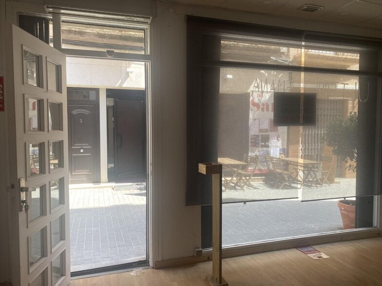 Local en Esparreguera, Barcelona en alquiler - Foto del interior - Imagen 2 de 6