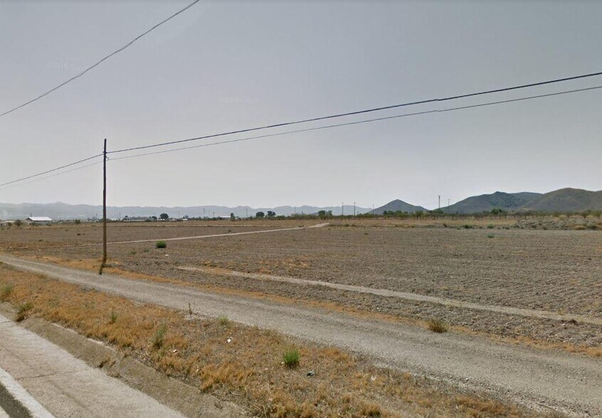 Nave en Puerto Lumbreras en venta - Vista aérea - Imagen 2 de 4