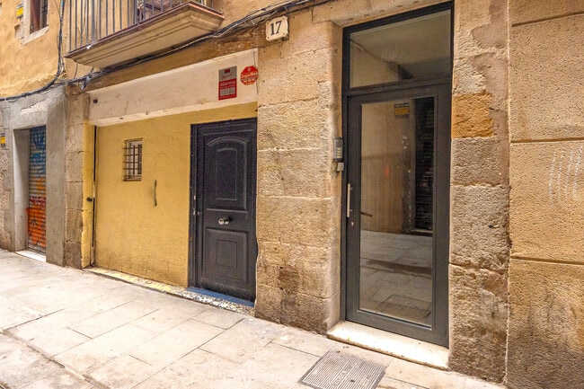 Más detalles de Edificio residencial​ en venta