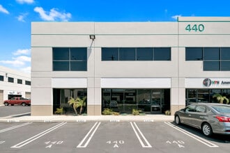 440 S Hindry Ave, Inglewood, CA en alquiler Foto del edificio- Imagen 1 de 27