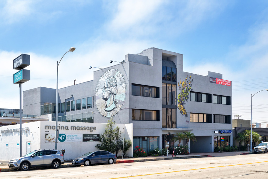 13470 Washington Blvd, Marina Del Rey, CA en alquiler - Foto del edificio - Imagen 1 de 29