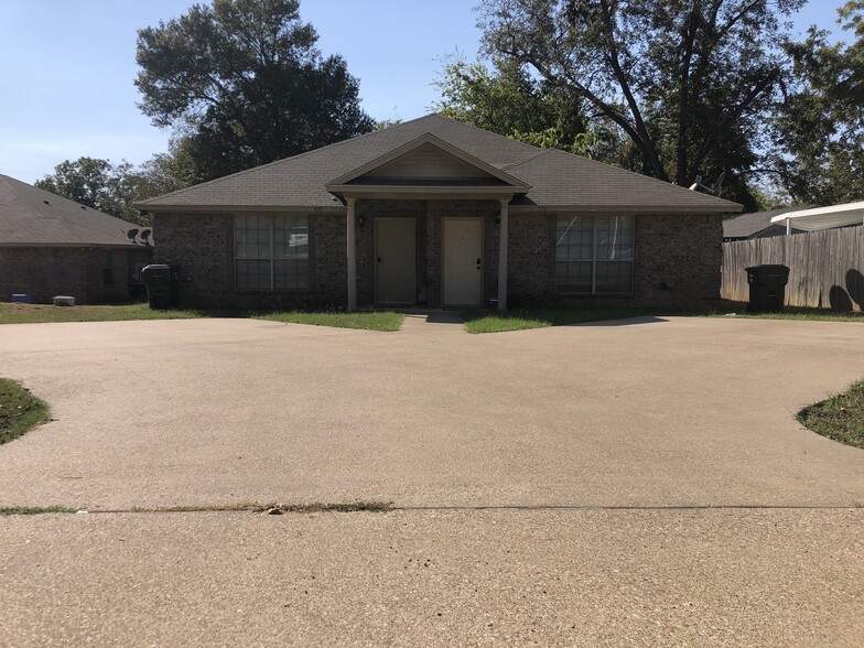 521 S Clayton Ave, Tyler, TX en venta - Foto principal - Imagen 1 de 1