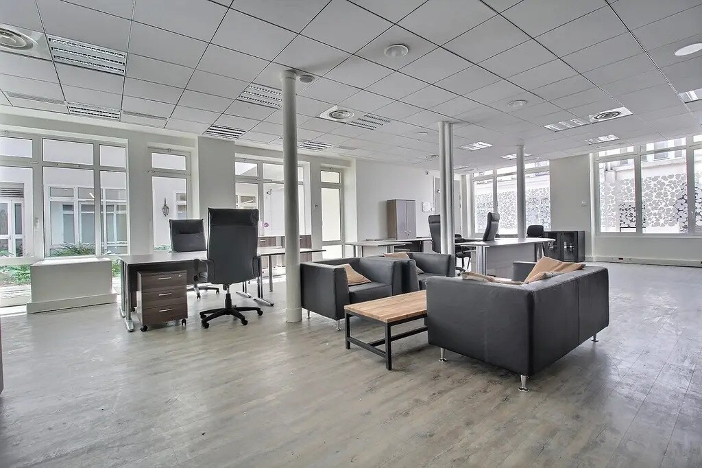 50 Rue De Paradis, Paris en alquiler Foto del edificio- Imagen 1 de 9