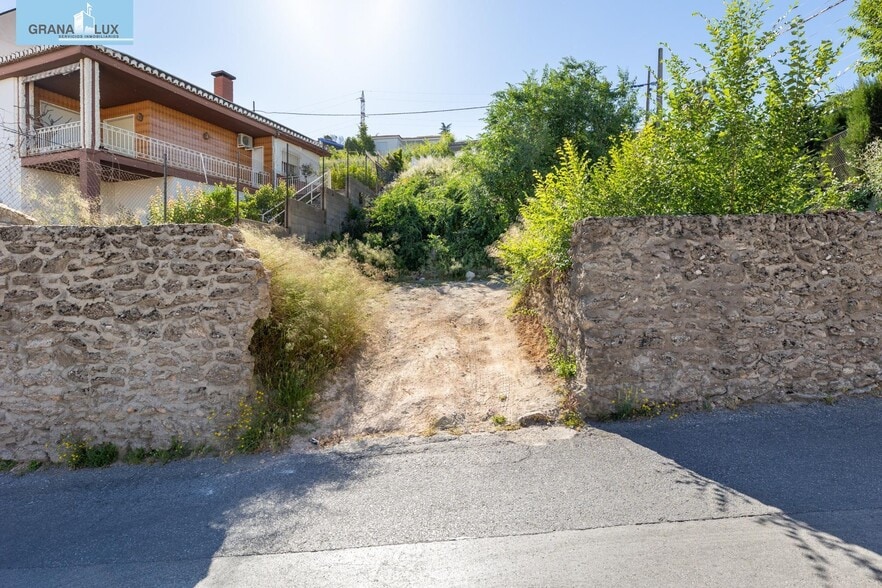 Calle las Casillas, 9, Monachil, Granada en venta - Foto del edificio - Imagen 3 de 15