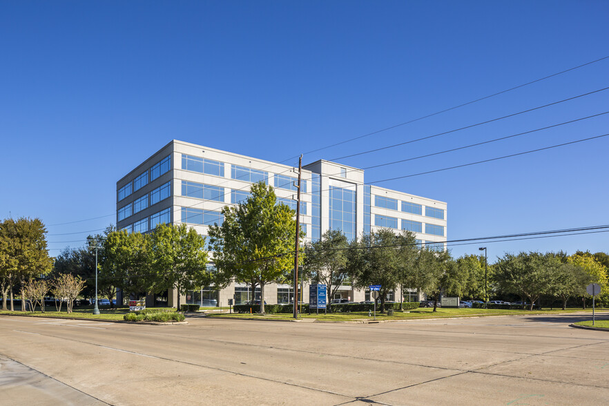 77 Sugar Creek Center Blvd, Sugar Land, TX en alquiler - Foto del edificio - Imagen 1 de 33