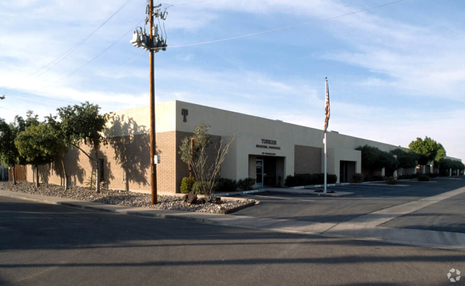 2829-2847 W McDowell Rd, Phoenix, AZ en alquiler - Foto del edificio - Imagen 3 de 4