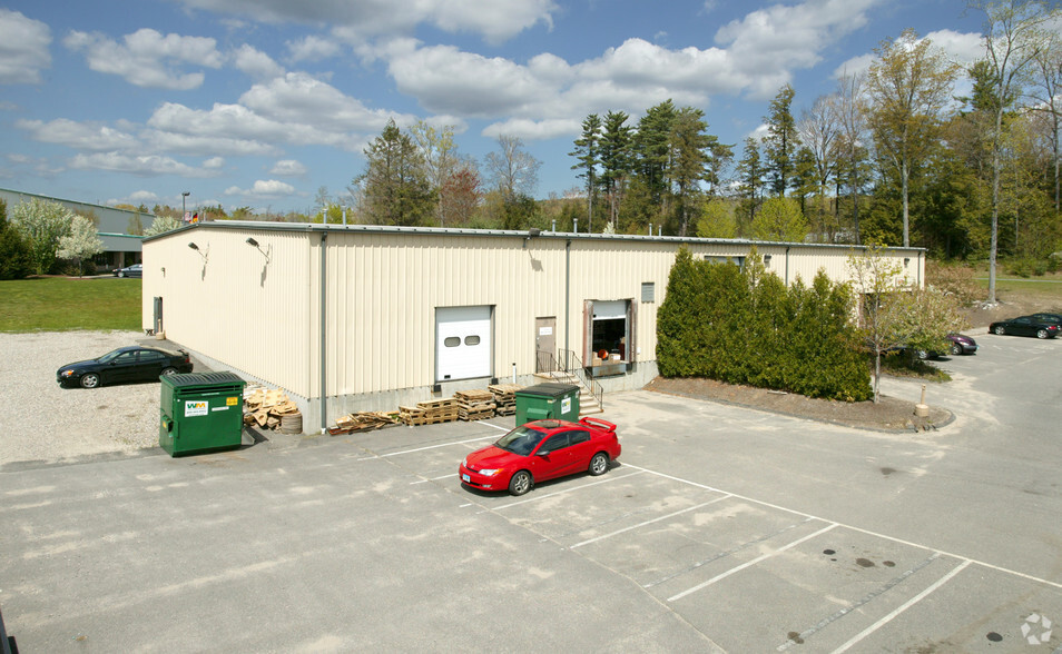 100 Commercial Blvd, Torrington, CT en alquiler - Foto del edificio - Imagen 3 de 5