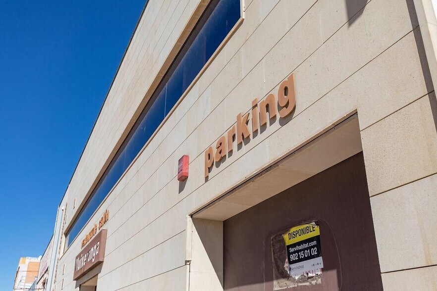 Oficina en Algemesí en venta - Foto del edificio - Imagen 2 de 8