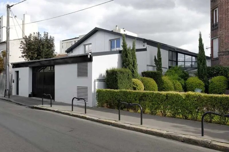 57 Rue Pierre Brossolette, Courbevoie en alquiler Foto del edificio- Imagen 1 de 3