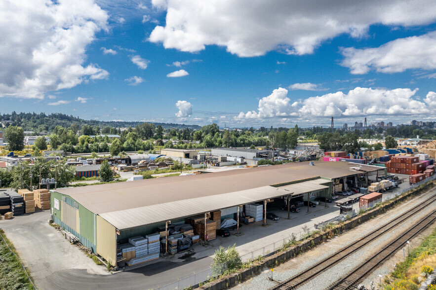 11675 130 St, Surrey, BC en alquiler - Foto del edificio - Imagen 2 de 4